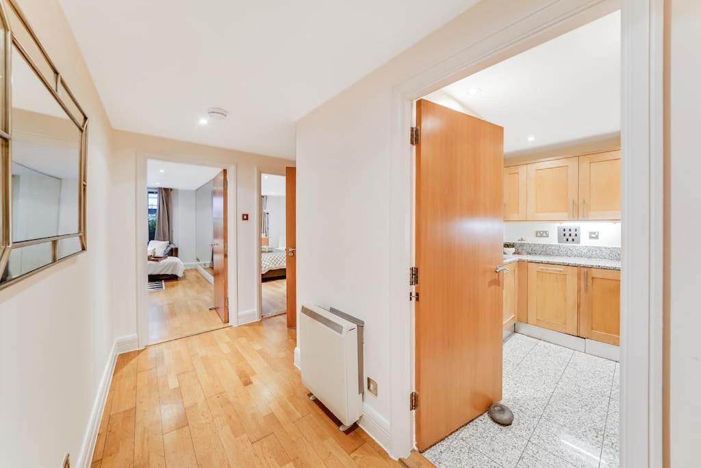 Spacious 1 Bedroom Apt Near Marble Arch ロンドン エクステリア 写真