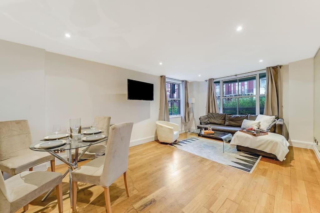 Spacious 1 Bedroom Apt Near Marble Arch ロンドン エクステリア 写真